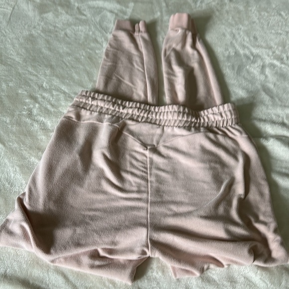 Gymshark Blush Pink Joggers - Picture 5 of 10
